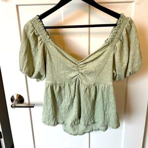 Francesca’s Green Top